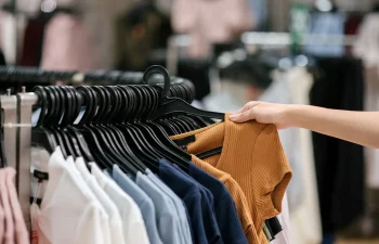Clothing & Fashion